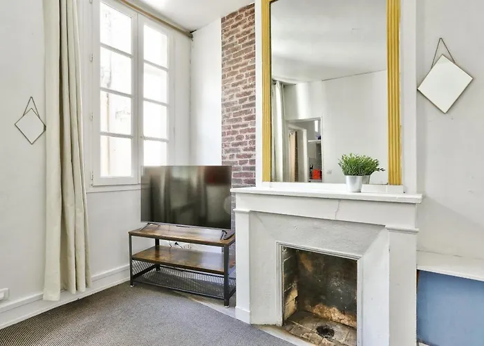 Quartier Le Marais 3 Bed & Breakfast Parigi