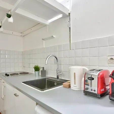 Bed & Breakfast Quartier Le Marais 3 *